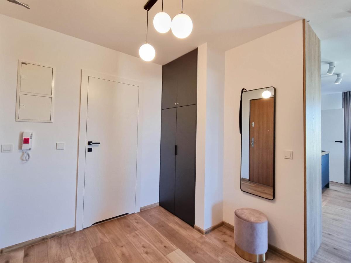 Visit Baltic - Sun Towers -2 Sypialnie - Parking Inklusive Apartment Swinoujscie Exterior photo